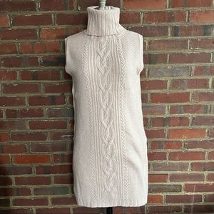 MOVING sale! Saks fifth avenue pink cable turtleneck merino cashmere sweater